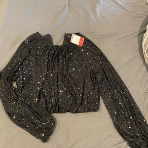 Sparkly black cropped blouse, never worn, size L